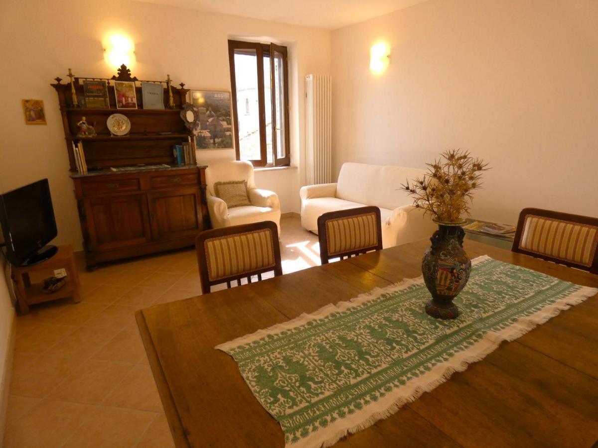 Apartmán Scappo In Umbria, La Casa Di Eude Assisi Exteriér fotografie